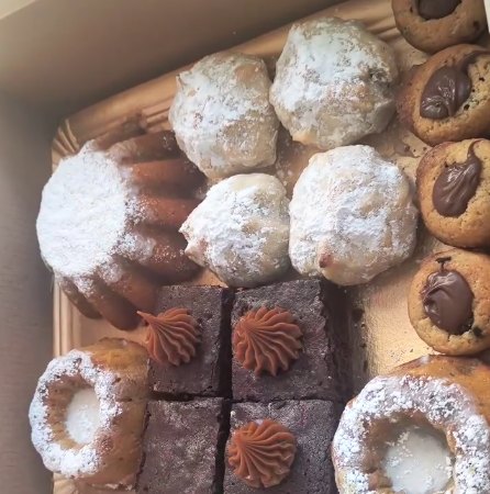 Box surtido de bocados dulces
